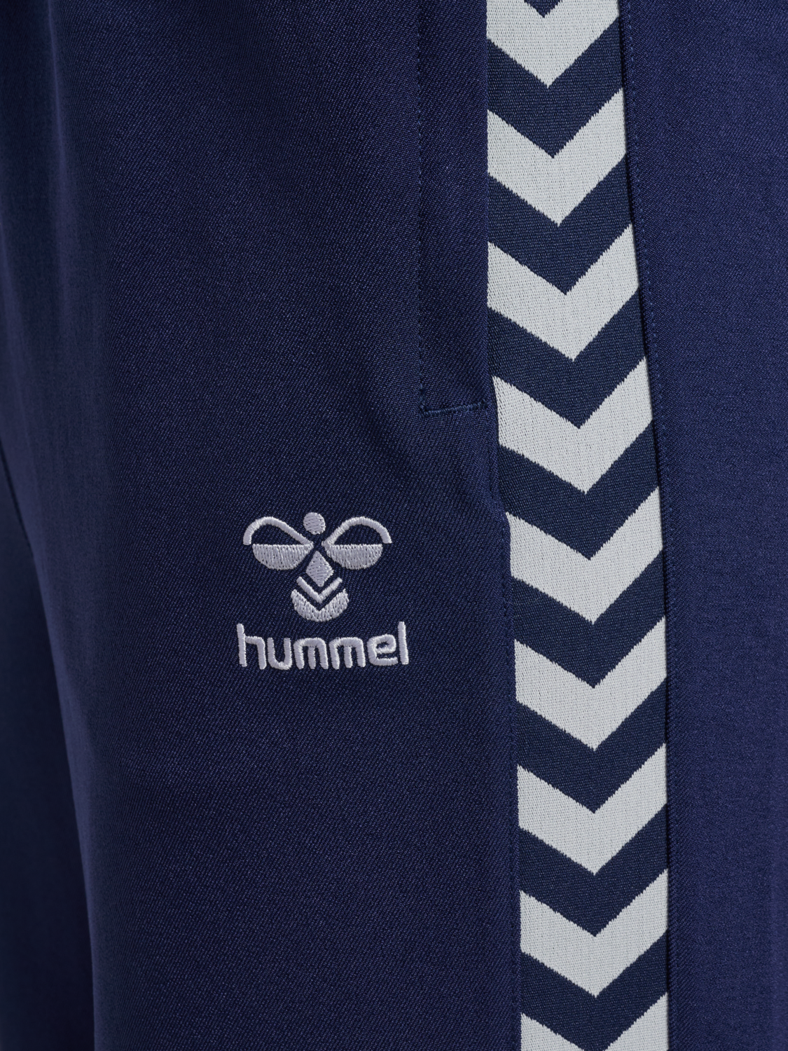hmlROOT TRACK PANTS, MARINE, packshot