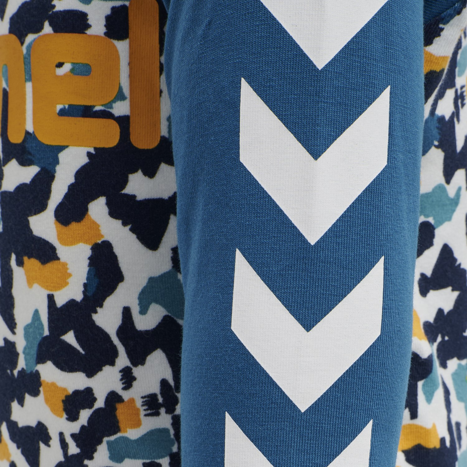 hmlRAY BODY L/S, 8370, packshot