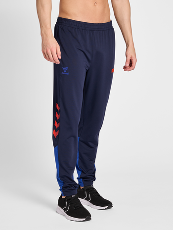 hmlPRO GRID GK SWEATPANTS, MARITIME BLUE, model