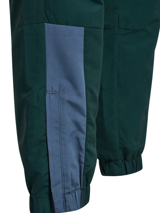 hmlTRACKSUIT PANTS SPORTSWEAR, PONDEROSA PINE, packshot
