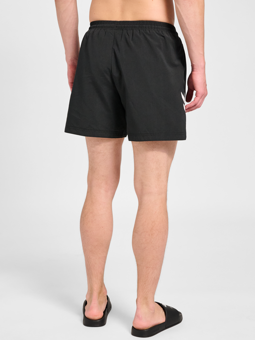 hmlPULSE SWIM SHORTS, BLACK, model