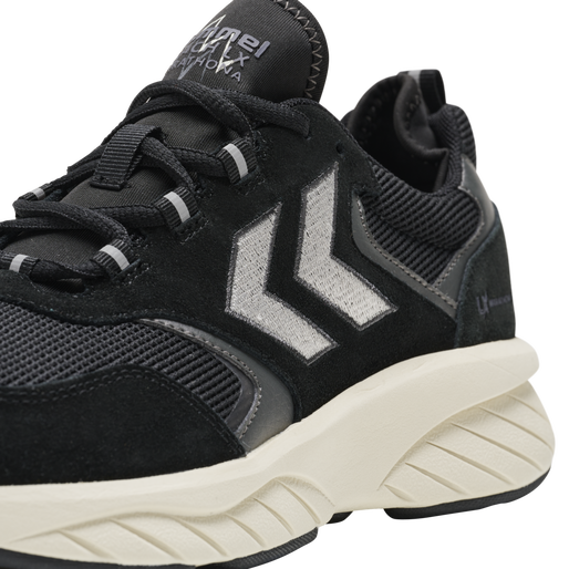 MARATHONA REACH LX, BLACK/WHITE MARATHONA REACH LX, BLACK/WHITE, packshot