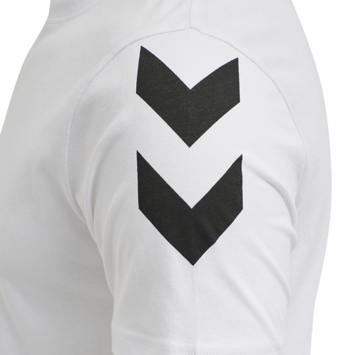 hmlLEGACY CHEVRON T-SHIRT, WHITE, packshot