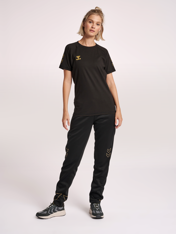 hmlCIMA XK PANTS WOMAN, BLACK, model