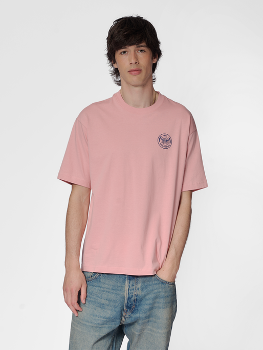 hmlSWARM LOOSE T-SHIRT, BRIDAL ROSE, model