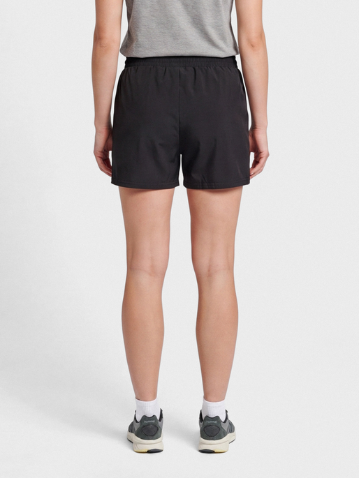 hmlMOVE GRID WOVEN SHORTS WOMAN, BLACK, model