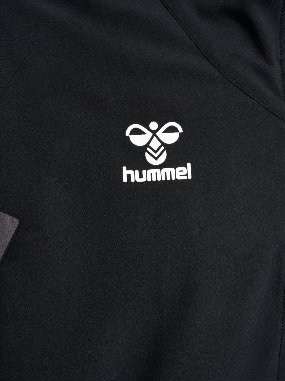 hmlTRAVEL WOVEN JACKET, BLACK, packshot