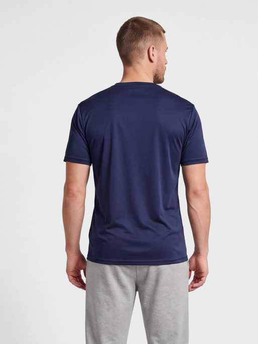 hmlLOGO JERSEY S/S, MARINE, model