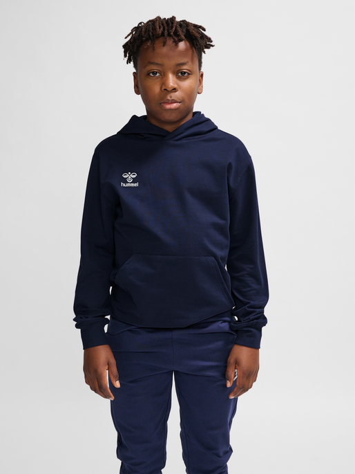 hmlGO 2.0 HOODIE KIDS, MARINE, model