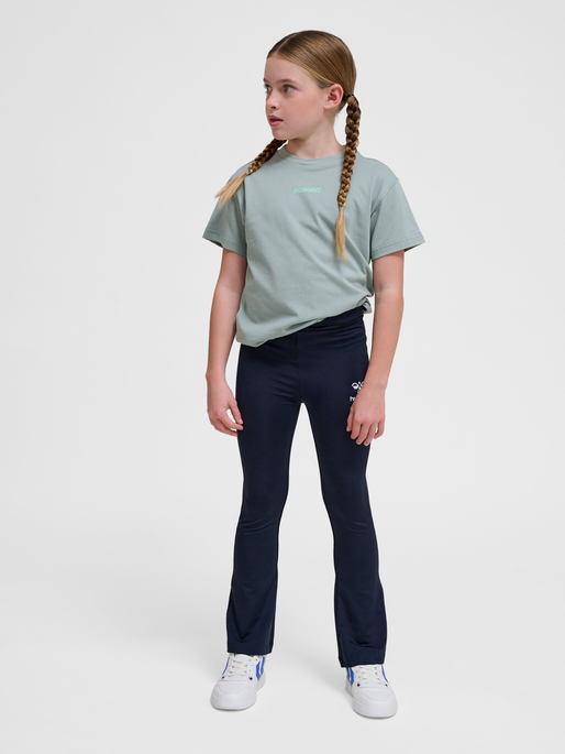 hmlAYA HIGH RISE FLARE PANTS, PARISIAN NIGHT, model