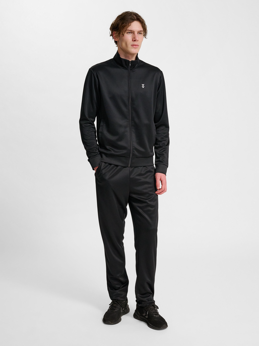 hmlPULSE TRACK PANTS, BLACK, model