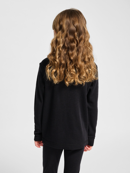 hmlJR WOOL RIB T-SHIRT L/S, BLACK, model