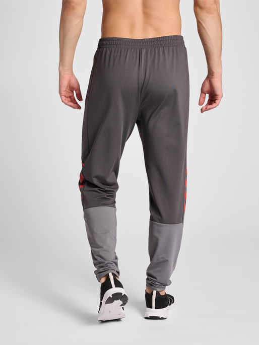 hmlPRO GRID GK SWEATPANTS, 2166, model