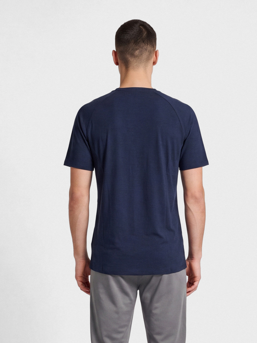 hmlCIMA 2.0 JERSEY S/S, MARINE MELANGE, model