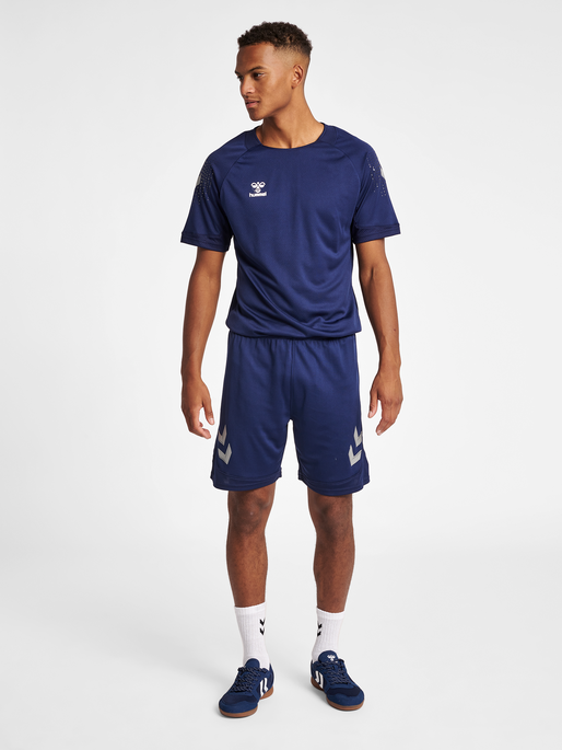 hmlLEAD S/S POLY JERSEY, MARINE, model