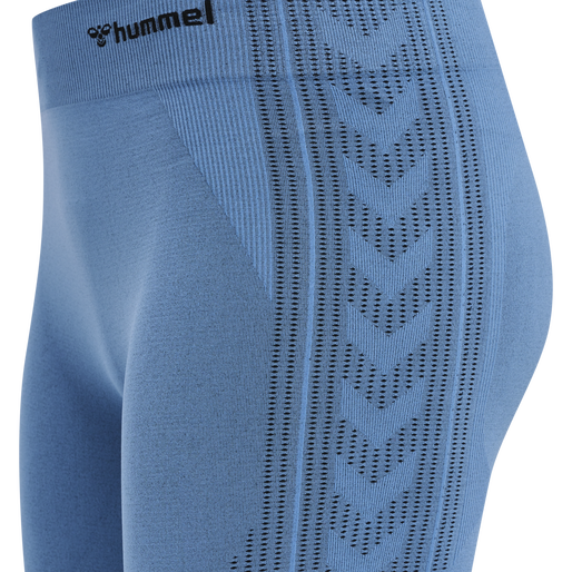 hmlMT SHAPING SEAMLESS MW SHORTS, MARINA, packshot