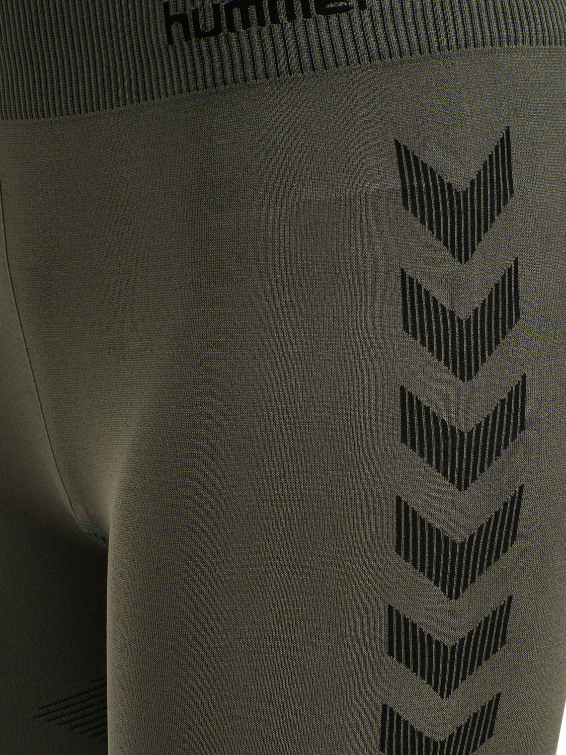 HUMMEL FIRST SEAMLESS TR SHT TIGH W, GRAPE LEAF, packshot