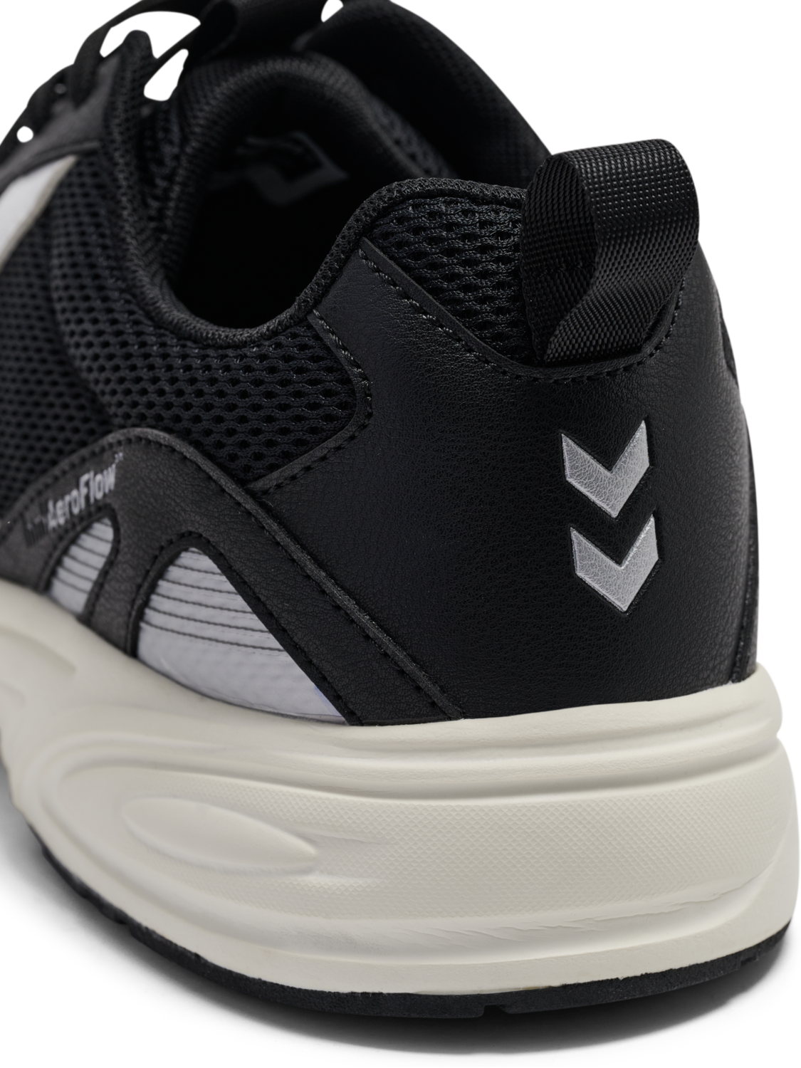 HML COREFORCE ONE, BLACK/BLACK, packshot