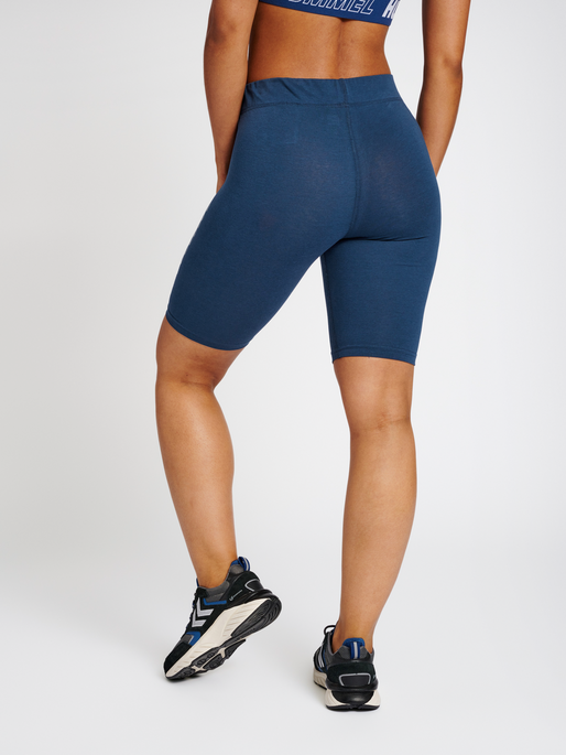 hmlTE MAJA 2-PACK MW C TIGHT SHORTS, BLACK/INSIGINA BLUE, model
