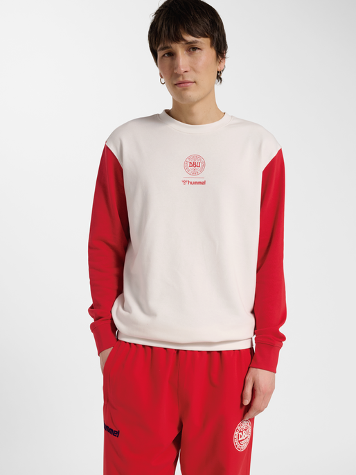 DBU 26 FAN RED-WHITE TEE LS, WHITE/TANGO RED, model