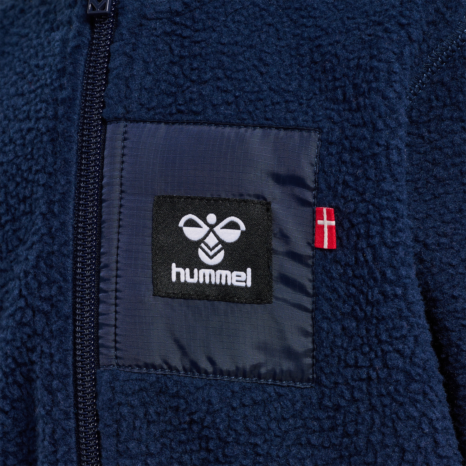 hmlATLAS ZIP JACKET, BLACK IRIS, packshot