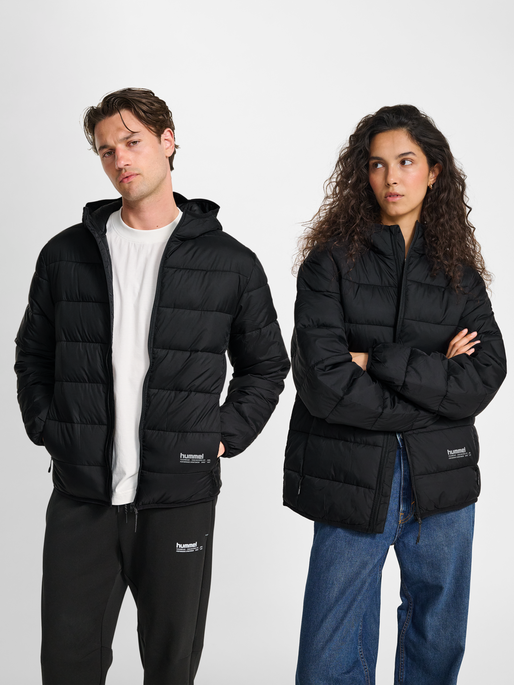 hmlLIGHTWEIGHT PUFFER JACKET, BLACK, model