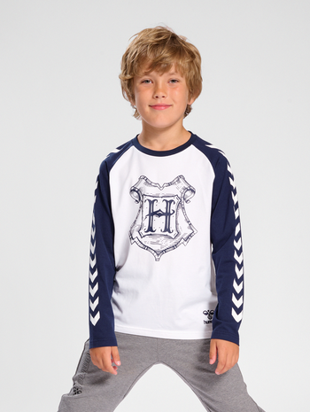 hmlHARRY POTTER T-SHIRT LS, WHITE, model