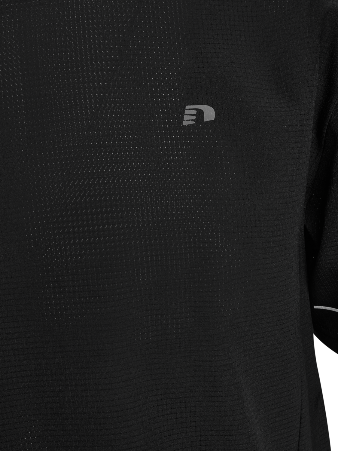 nwlBREATHE T-SHIRT, BLACK, packshot