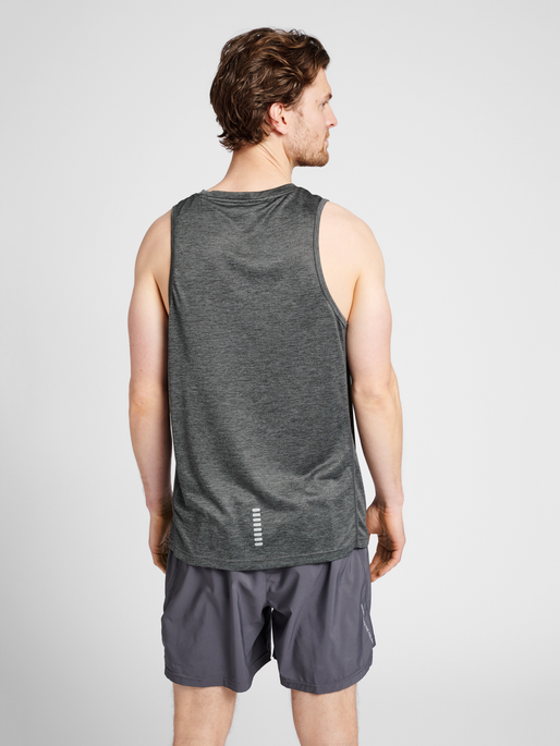 MEN RUNNING SINGLET, FORGED IRON MELANGE, model