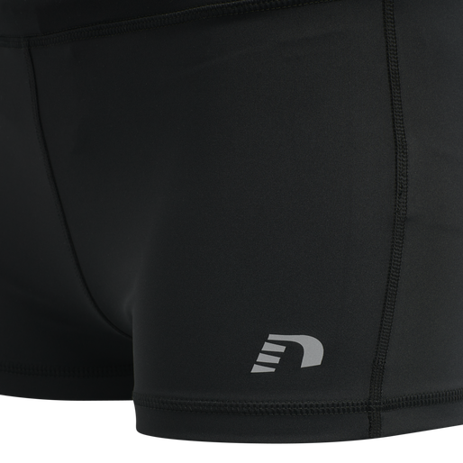 WOMEN CORE ATHLETIC HOTPANTS, BLACK, packshot