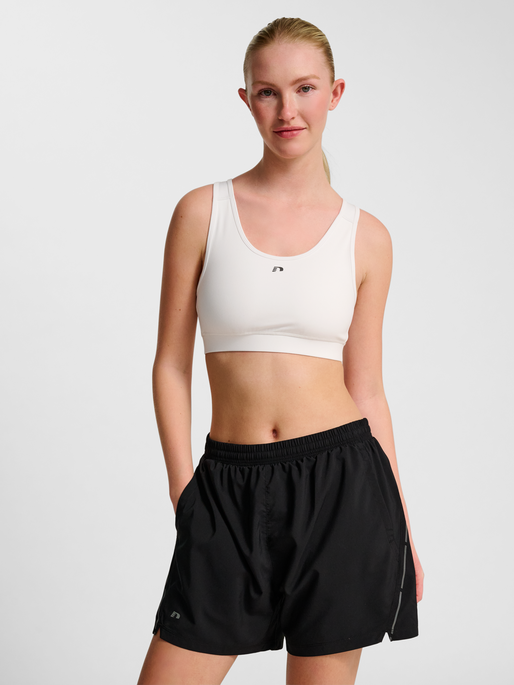 nwlLEAN SPORTS BRA, WHITE, model