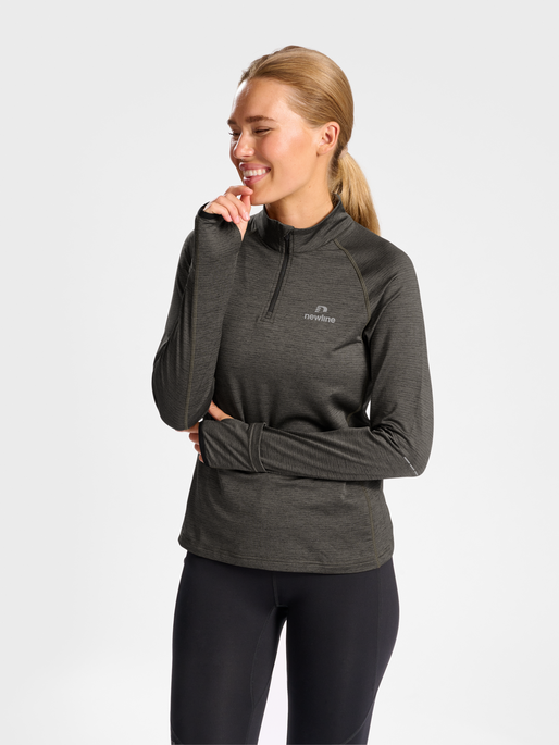 nwlPACE HALF ZIP WOMAN, 1166, model