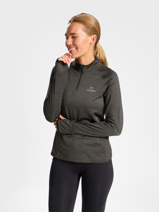 nwlPACE HALF ZIP WOMAN, BELUGA MELANGE, model