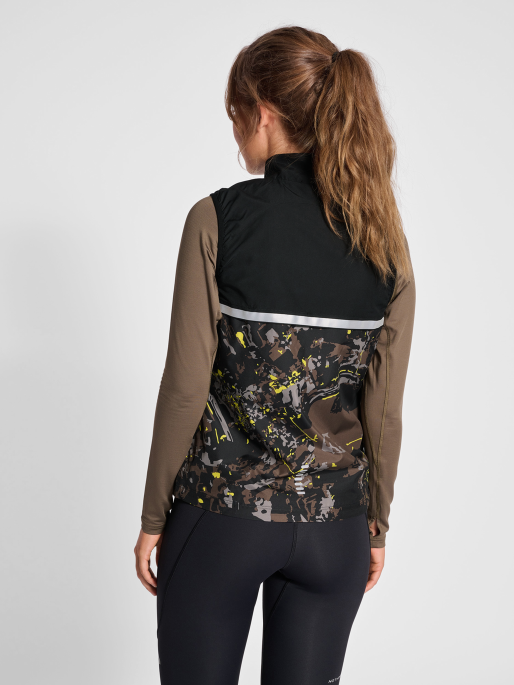 nwlGILBERT GILET female, TERRAIN AOP, model