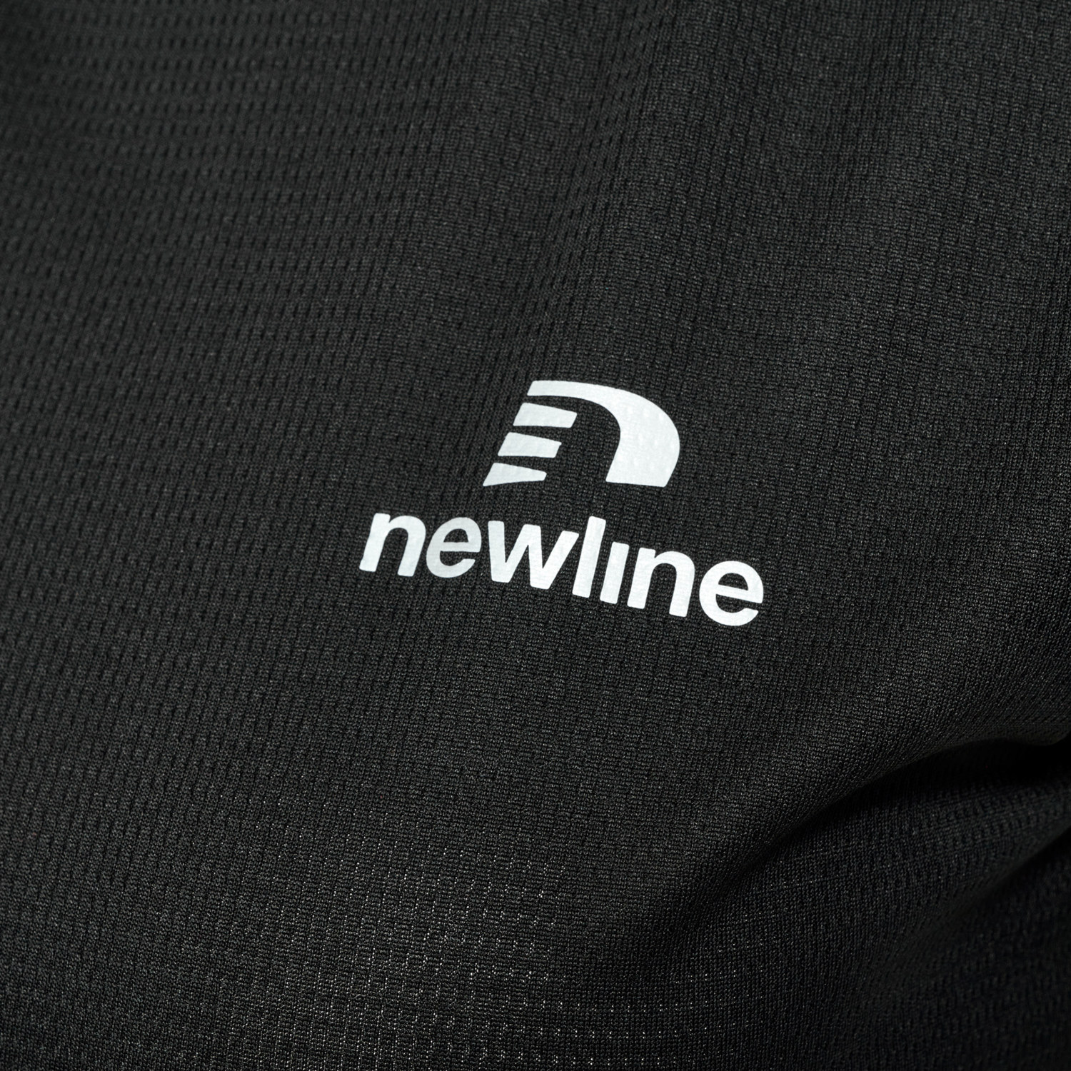 nwlLEA PERFORMANCE T-SHIRT WOMEN, BLACK, packshot