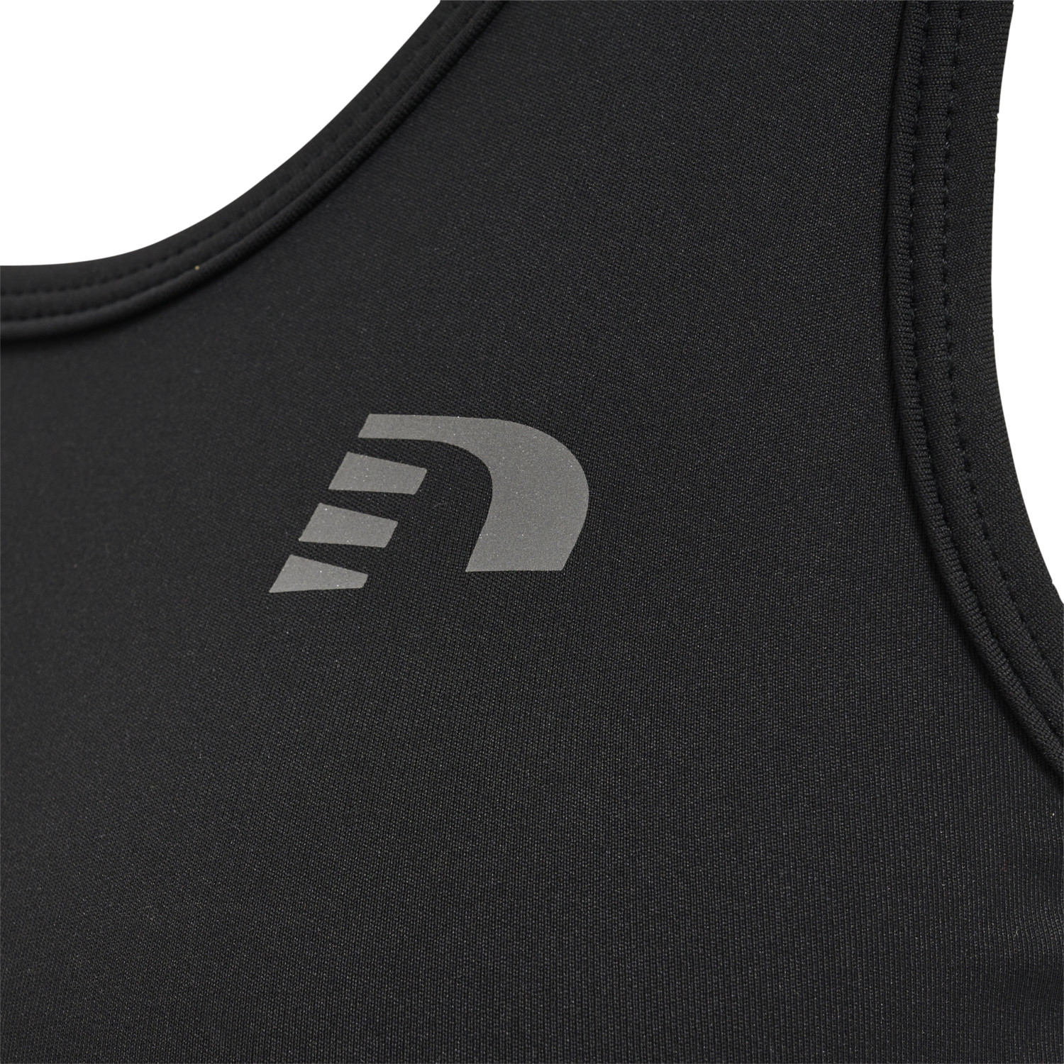 WOMEN CORE ATHLETIC TOP, BLACK, packshot