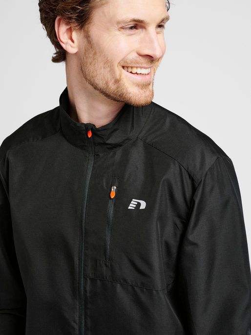 MENS PERFORMANCE JACKET, BLACK, model